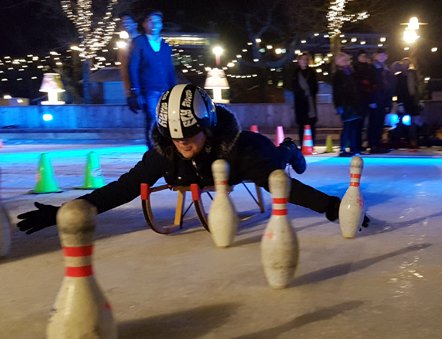 Amsterdam Party on Ice bowlen