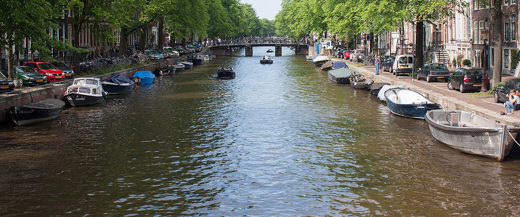 iPad crazy Amsterdam event slider 3.jpg